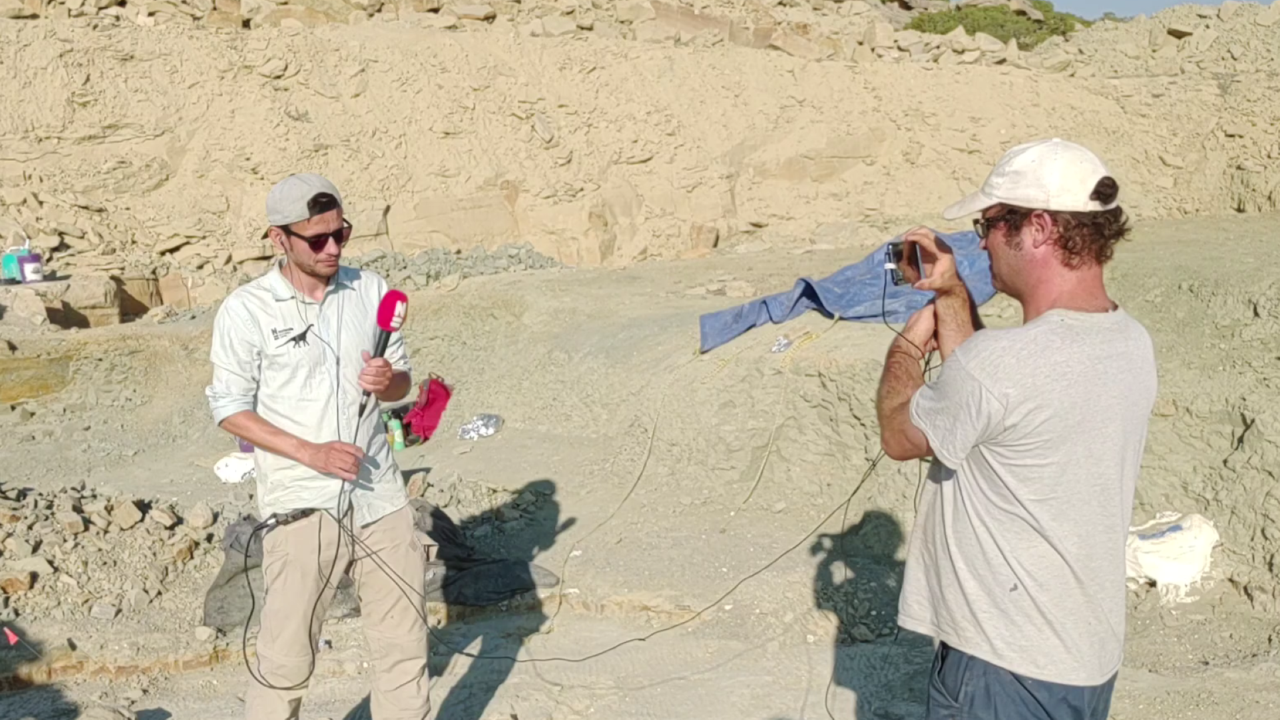 Mathijs en Bart achter de schermen