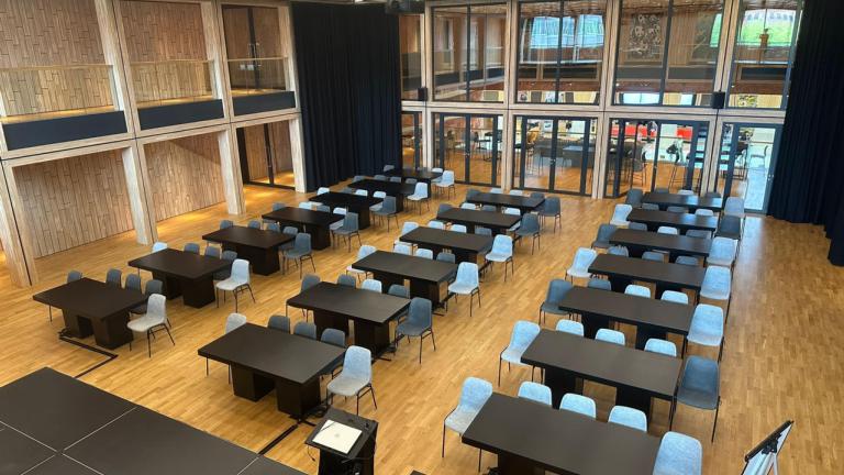 Auditorium classroom