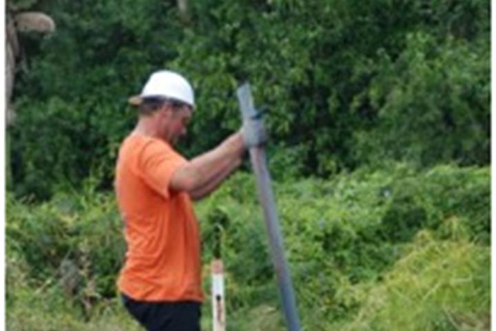 Het plaatsen van de golfplaten