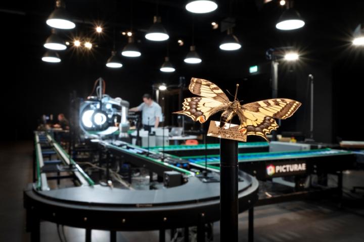 The Insect scanner is the size of a large room, and takes several people to operate it