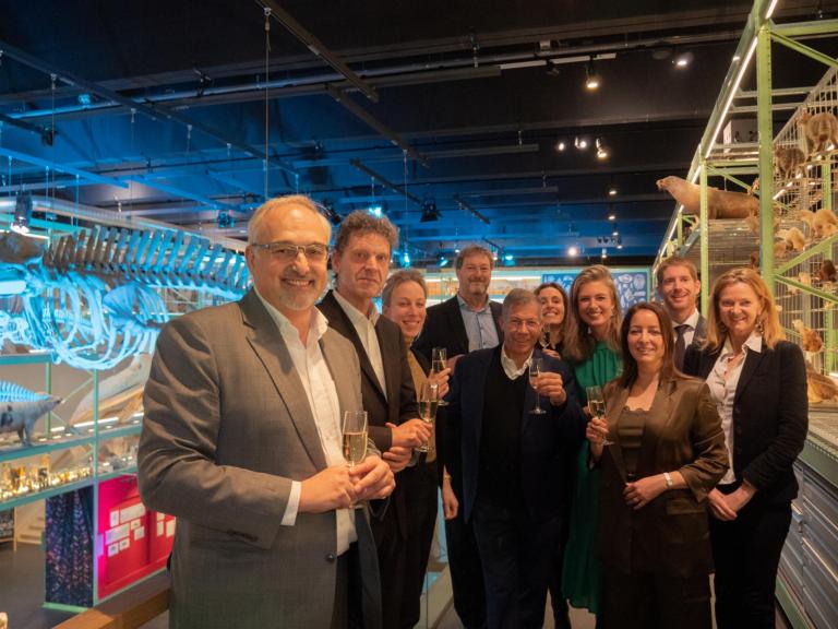 Bestuur Naturalis en BNP toosten op samenwerking